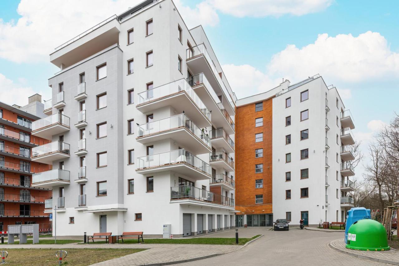 Apartamenty Wyspa Solna By Noclegi Renters كولوبرزيغ المظهر الخارجي الصورة